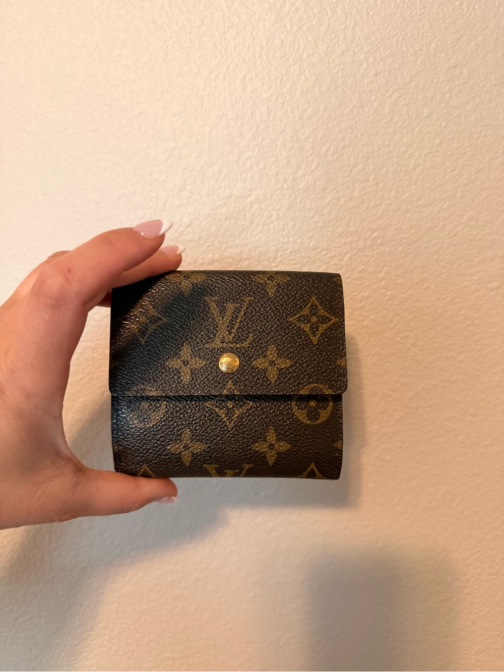 Louis Vuitton Monogram Canvas Compact Wallet TH1906
